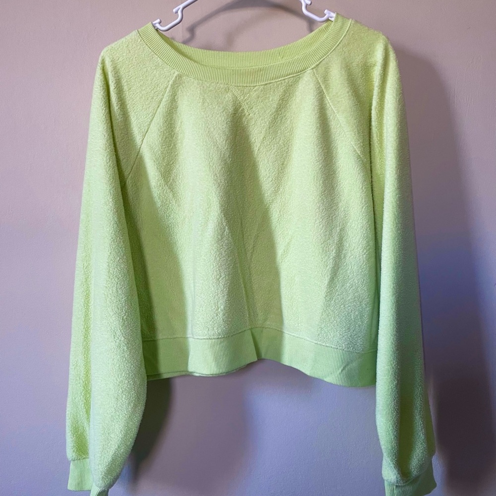 Cropped sweater size M/L 12/14